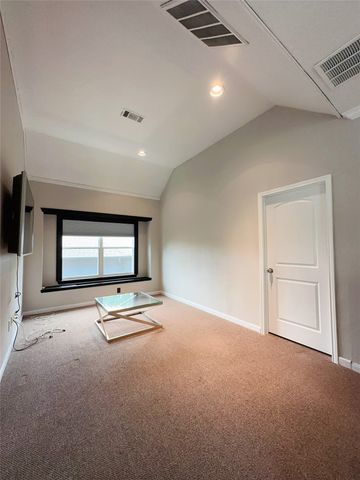 2136 Brownstone Court, Grapevine, TX 76051