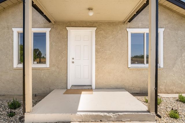 760 Sycamore Ave, Olivehurst, CA 95961