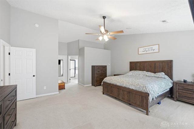 740 Oak Forest Drive, Hamilton Twp, OH 45152