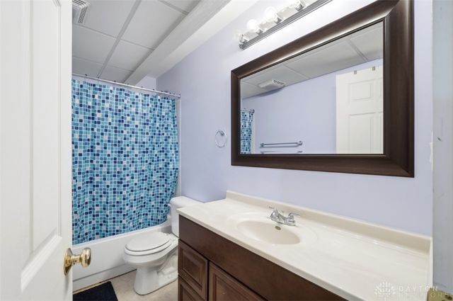 740 Oak Forest Drive, Hamilton Twp, OH 45152