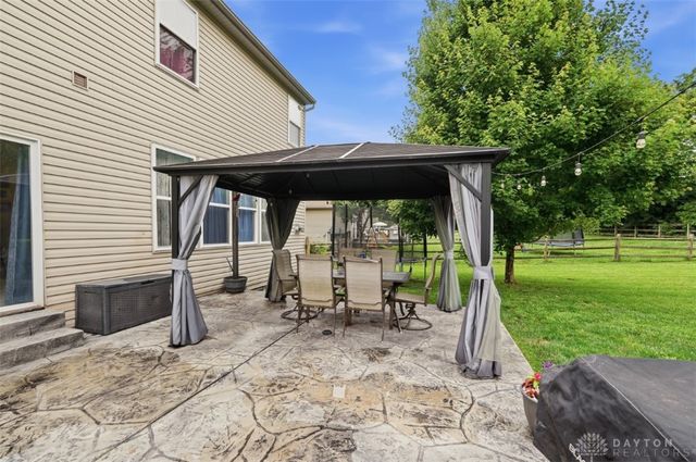 740 Oak Forest Drive, Hamilton Twp, OH 45152