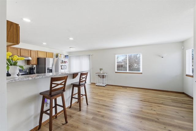 1323 W Nottingham Cir, Wichita, KS 67204