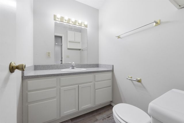 1323 W Nottingham Cir, Wichita, KS 67204