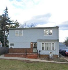 791 Park Avenue, Uniondale, NY 11553