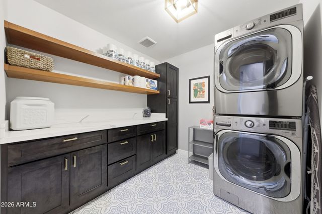 7201 N 22ND Street, Phoenix, AZ 85020