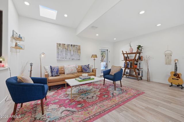 7201 N 22ND Street, Phoenix, AZ 85020