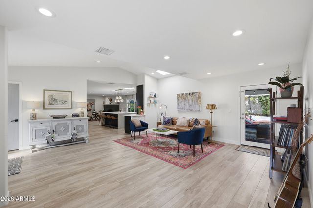 7201 N 22ND Street, Phoenix, AZ 85020