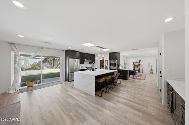 7201 N 22ND Street, Phoenix, AZ 85020