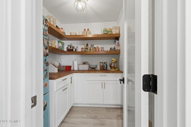 7201 N 22ND Street, Phoenix, AZ 85020