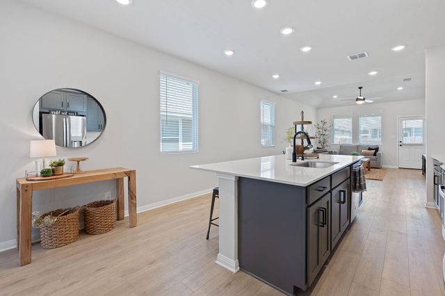 179 Kings Canyon DR, Dripping Springs, TX 78620