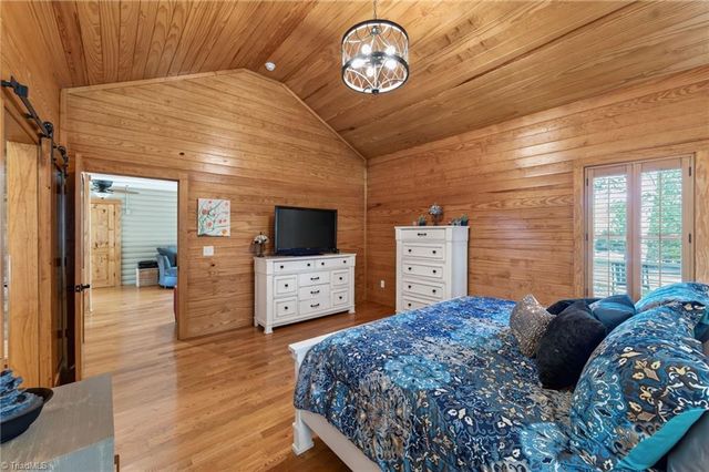 515 Ivey Road, Graham, NC 27253