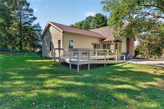 515 Ivey Road, Graham, NC 27253