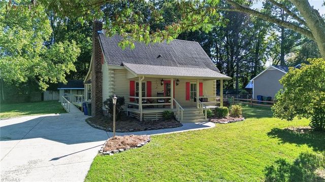 515 Ivey Road, Graham, NC 27253