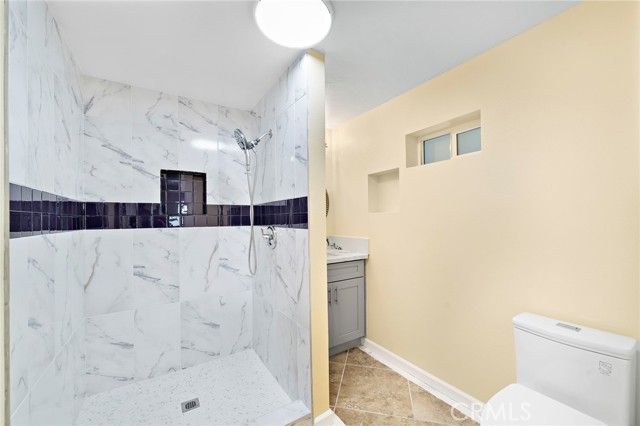 19321 Beach Boulevard, Huntington Beach, CA 92648