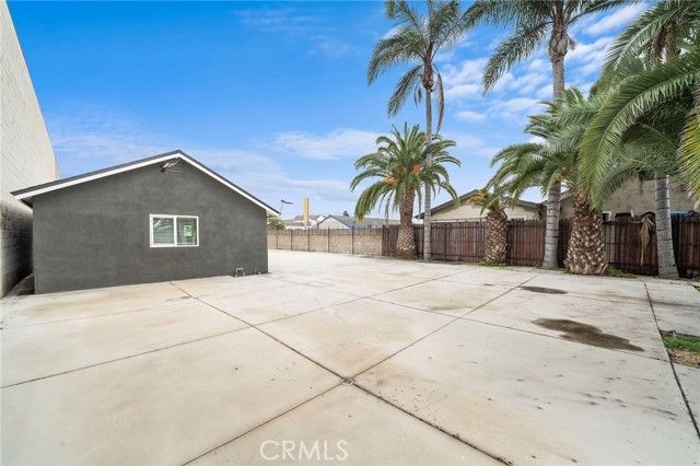 19321 Beach Boulevard, Huntington Beach, CA 92648
