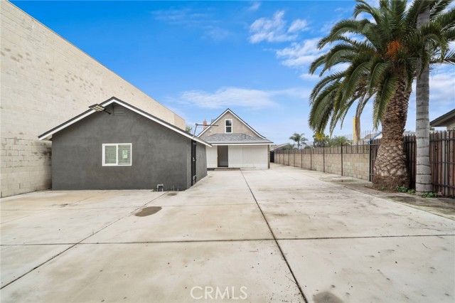 19321 Beach Boulevard, Huntington Beach, CA 92648