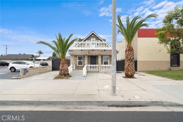 19321 Beach Boulevard, Huntington Beach, CA 92648