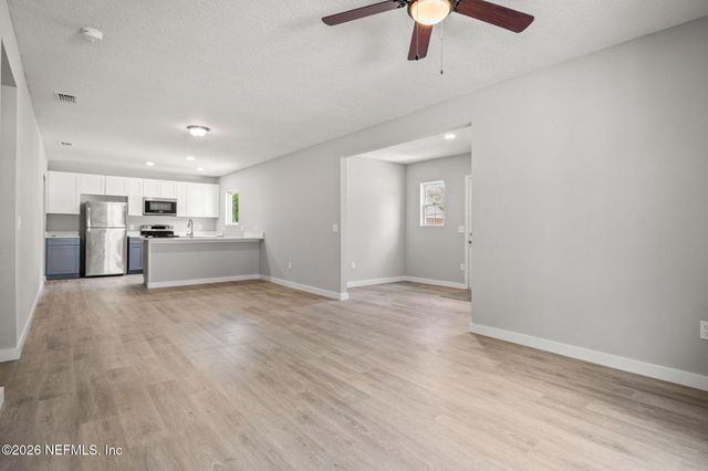 1588 W 15TH Street, Jacksonville, FL 32209