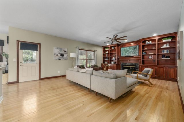 5565 Troon Place, Westerville, OH 43082