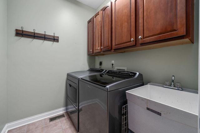 5565 Troon Place, Westerville, OH 43082