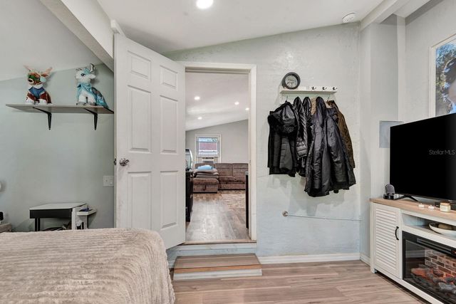 997 28TH AVENUE DRIVE E, Bradenton, FL 34208