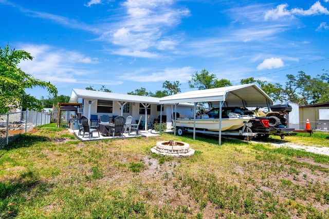 997 28TH AVENUE DRIVE E, Bradenton, FL 34208