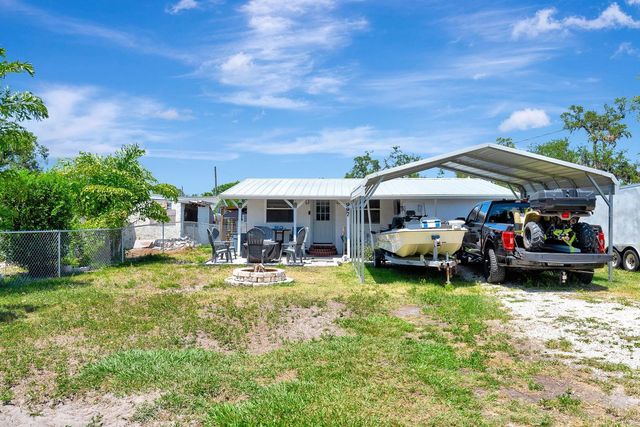 997 28TH AVENUE DRIVE E, Bradenton, FL 34208