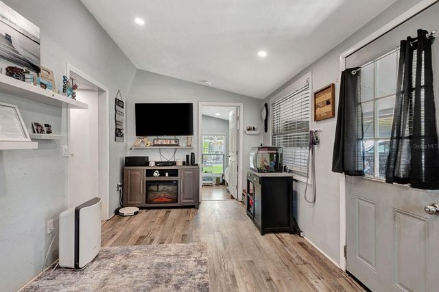 997 28TH AVENUE DRIVE E, Bradenton, FL 34208