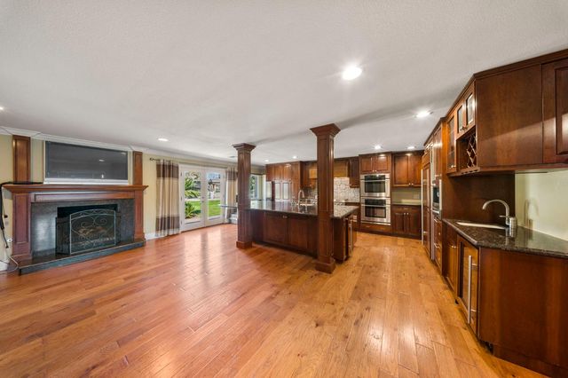 4225 Santa Fe St, Riverbank, CA 95367