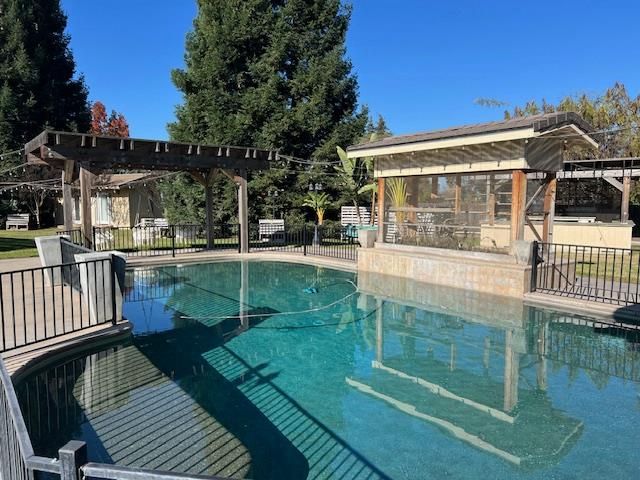 4225 Santa Fe St, Riverbank, CA 95367