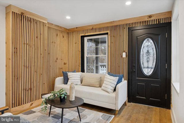 2047 N RANDOLPH ST, Philadelphia, PA 19122