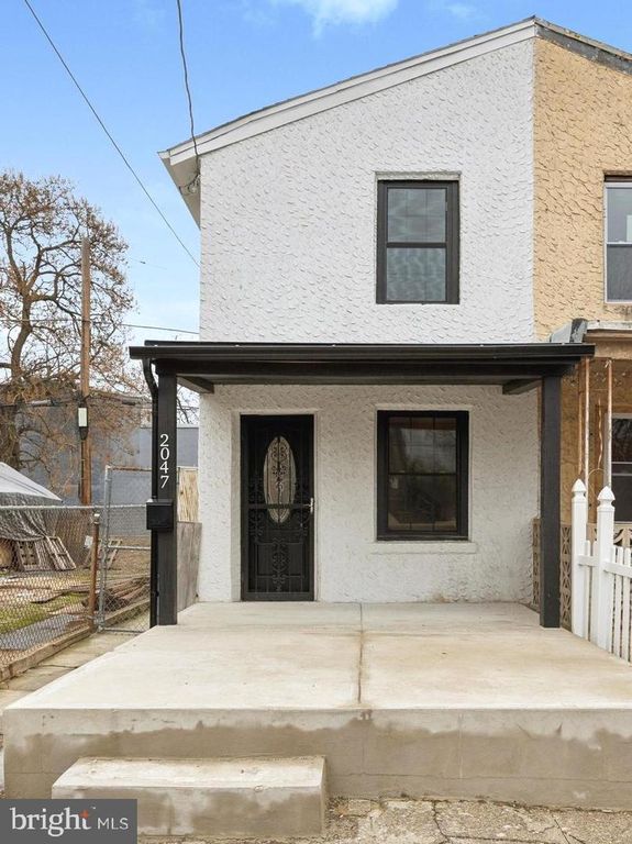 2047 N RANDOLPH ST, Philadelphia, PA 19122