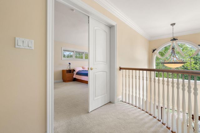 855 Pingel Place, Crown Point, IN 46307