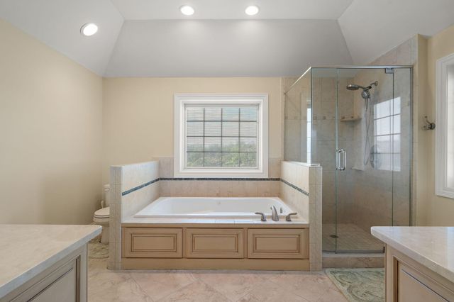 855 Pingel Place, Crown Point, IN 46307