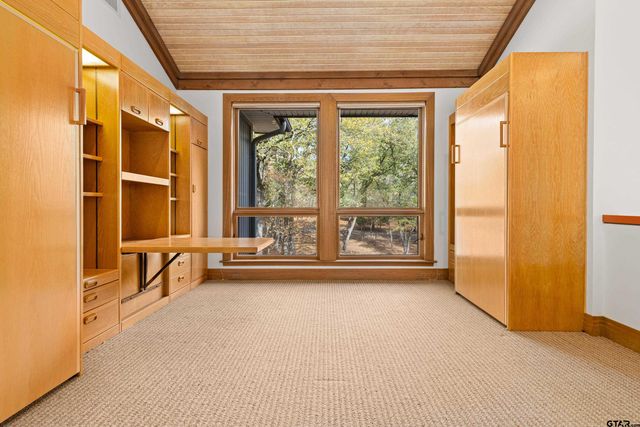 196 N Peaceful Woods Trail, Holly Lake Ranch, TX 75765