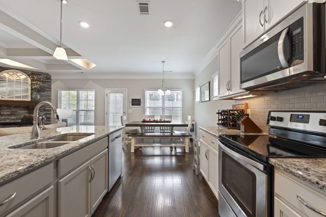 1353 Duns Ln, Nolensville, TN 37135