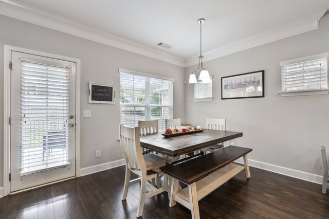 1353 Duns Ln, Nolensville, TN 37135