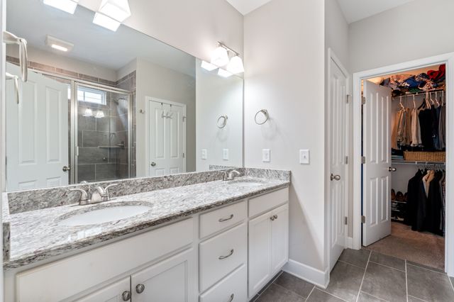 1353 Duns Ln, Nolensville, TN 37135