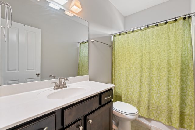 1353 Duns Ln, Nolensville, TN 37135