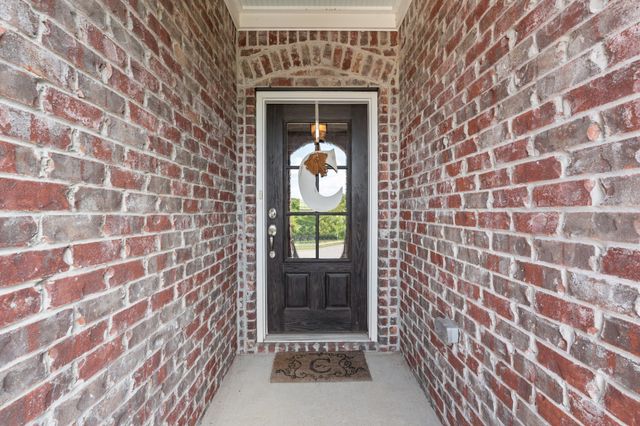 1353 Duns Ln, Nolensville, TN 37135