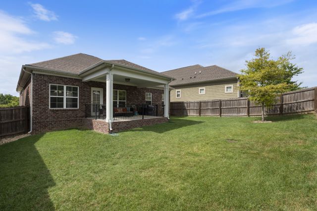 1353 Duns Ln, Nolensville, TN 37135