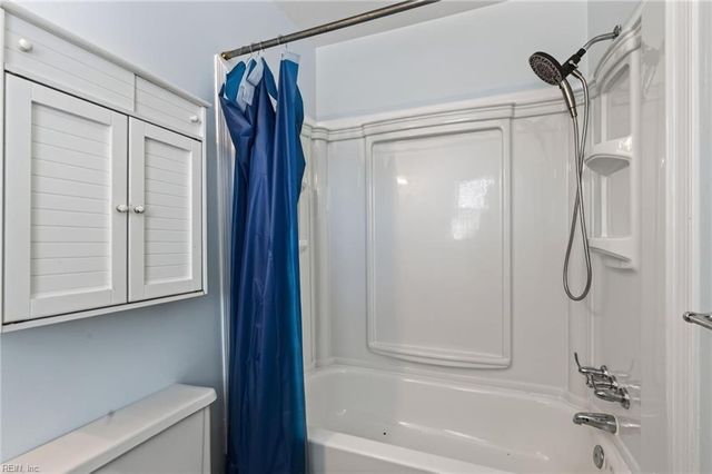 5504 Landings CRST, Virginia Beach, VA 23464