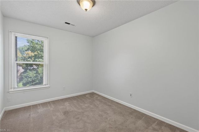 5504 Landings CRST, Virginia Beach, VA 23464