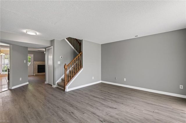 5504 Landings CRST, Virginia Beach, VA 23464