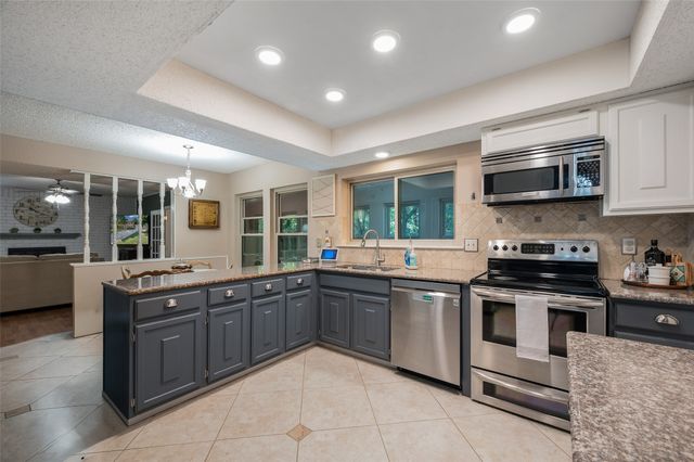 3901 White Oak Court, Flower Mound, TX 75028