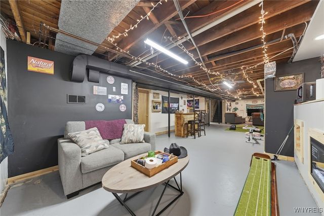 11272 Slade Road, Ridgeway, NY 14103