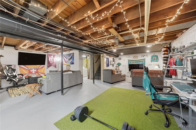 11272 Slade Road, Ridgeway, NY 14103