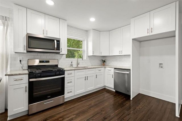 3572 Old 41 NW Highway, Kennesaw, GA 30144