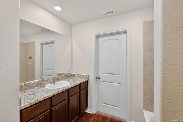 3819 LEIGHTON HBR, Von Ormy, TX 78073