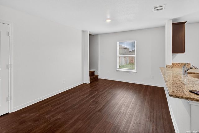 3819 LEIGHTON HBR, Von Ormy, TX 78073